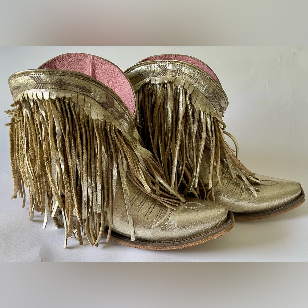 JUNK GYPSY by Lane Spitfire Gold Fringed leather cowboy Boots booties SNIP TOE